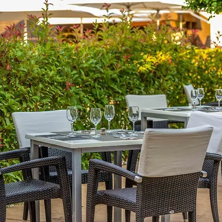 Hotel Valentin Playa De Muro 4*